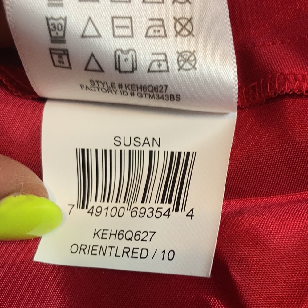 Max and Cleo NWT “Susan” red one shoulder dress. - Picture 6 of 7